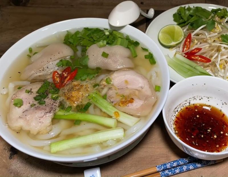 Bánh Canh Trảng Bàng Bé Năm