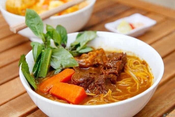 Bánh Canh Bến Có