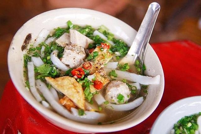 Bánh Canh Cá Dầm Hai Bà Trưng