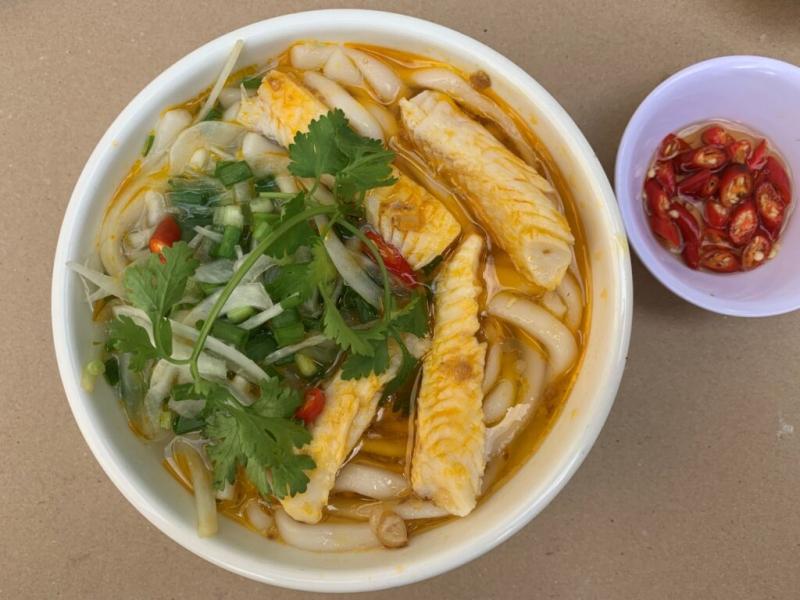 Bánh canh cá lóc 09