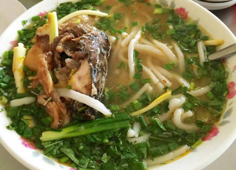 Bánh canh cá lóc Bin Bo