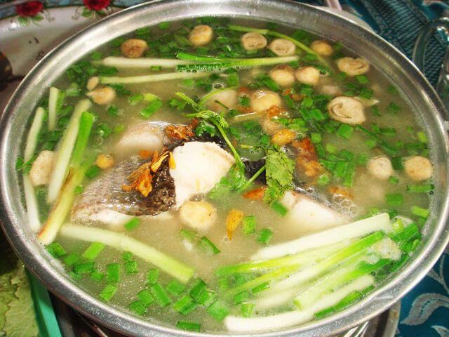 Bánh Canh Cá Lóc Nồi Đất - Trang