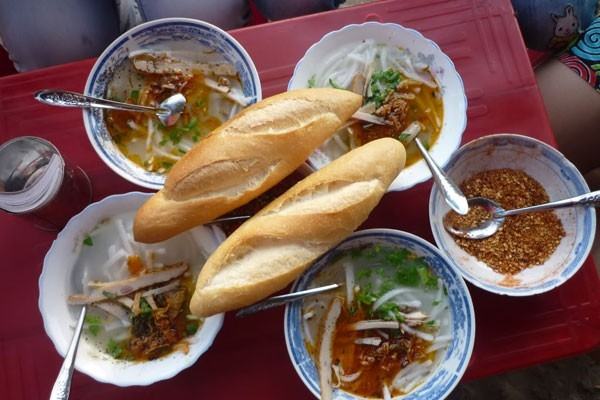 bánh canh cá nướng