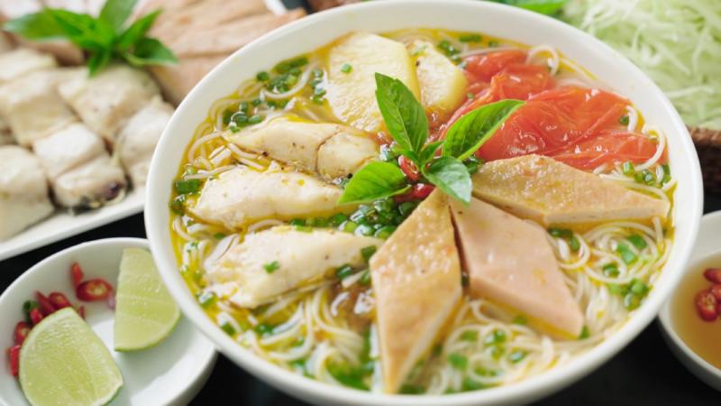 Bánh Canh Chả Cá Ông Bành