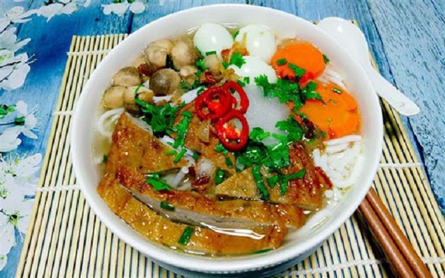 Bánh Canh Chả Cá Phan Thiết Dì Hà