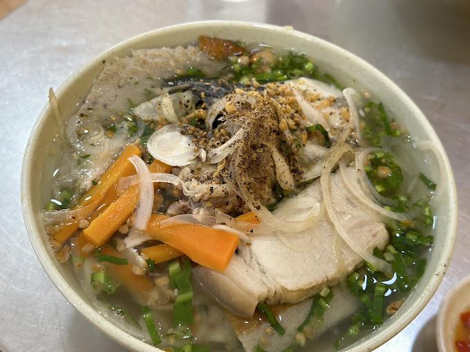 Bánh Canh Chả Cá Phú Quốc - Hồng