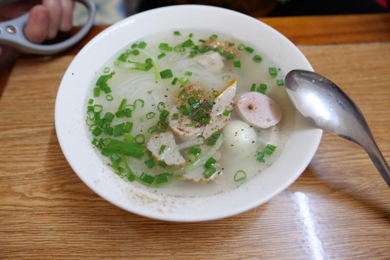 Bánh Canh Cô Lộc