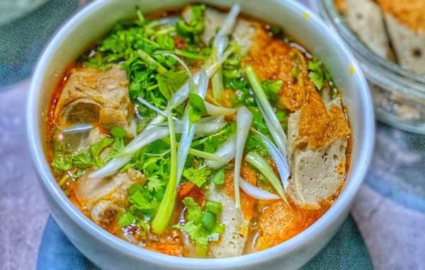 Bánh Canh Cô Thể