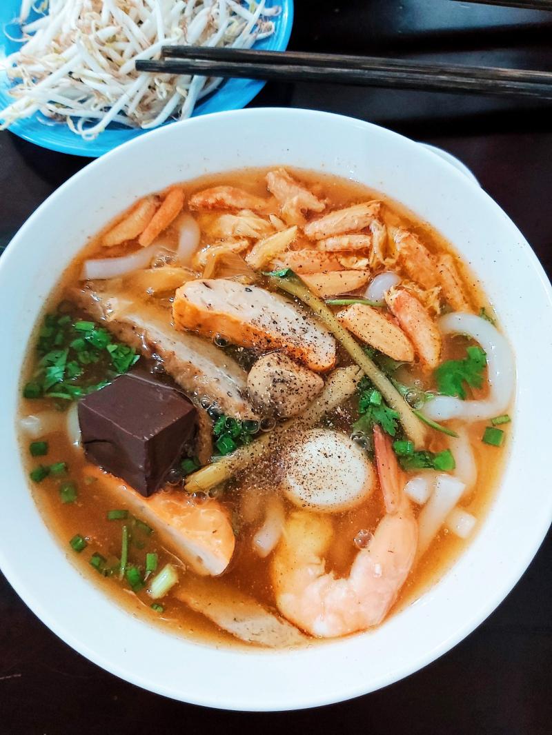 Bánh canh cua A.Rơm