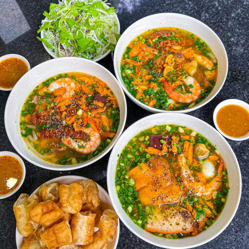 Bánh Canh Cua Mẹ NaNa