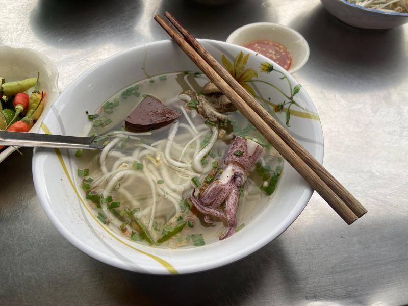 Bánh Canh Đèn Dầu