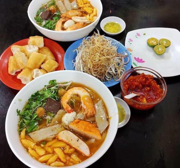 Bánh Canh Ghẹ Diệu