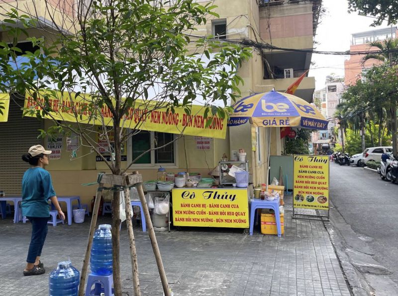 Bánh canh hẹ Cô Thủy