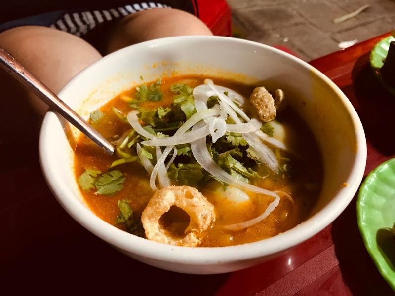 Bánh canh O Hoa