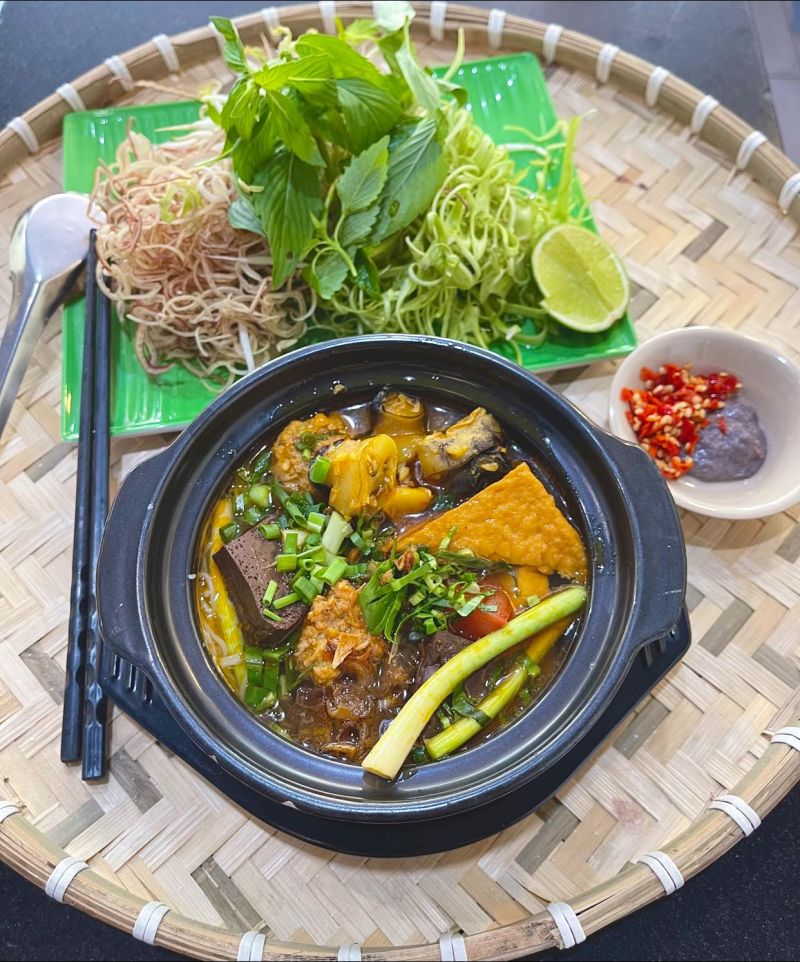 Bánh Canh Riêu Cua Đồng 7 Quân