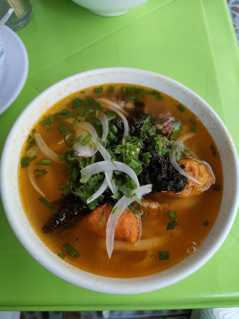 Bánh canh Tôm Tít