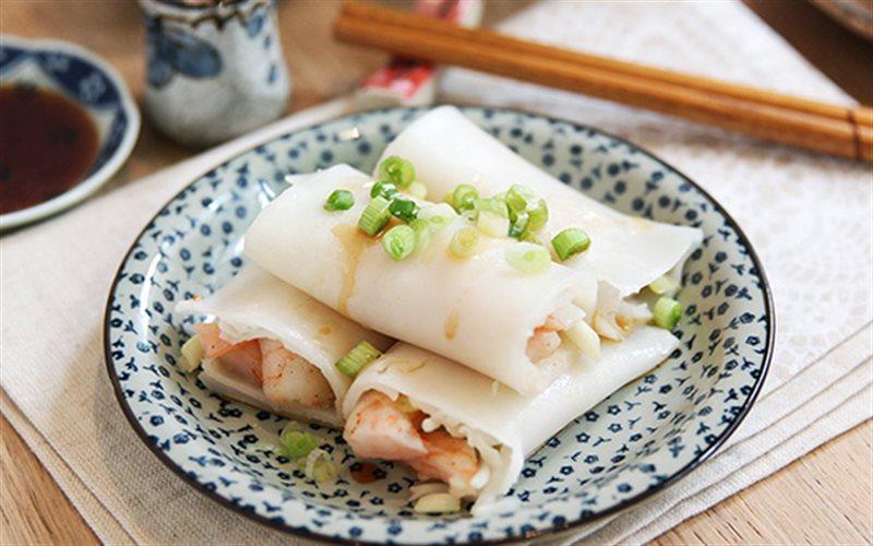 Bánh cuốn nhân tôm thịt