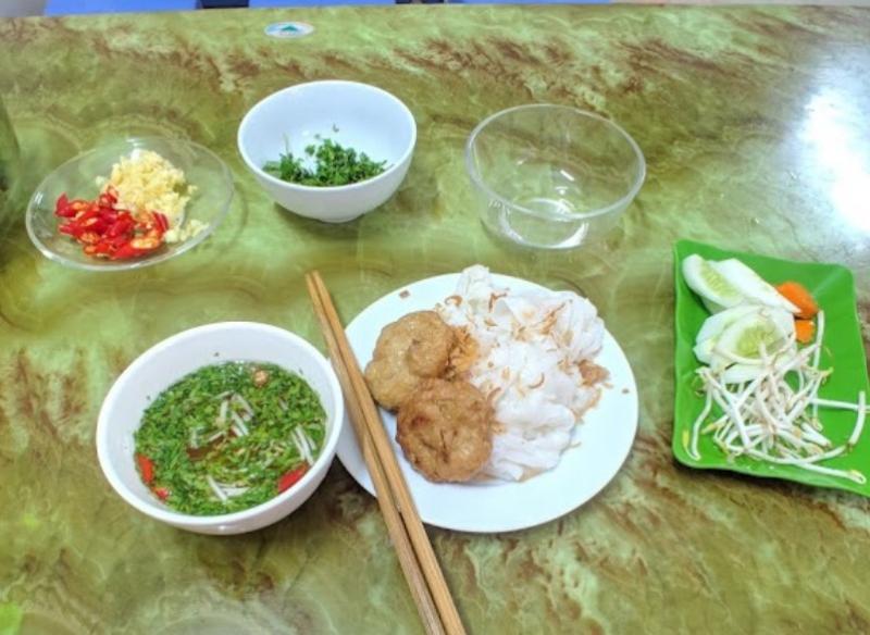 Bánh Cuốn Bà Độ