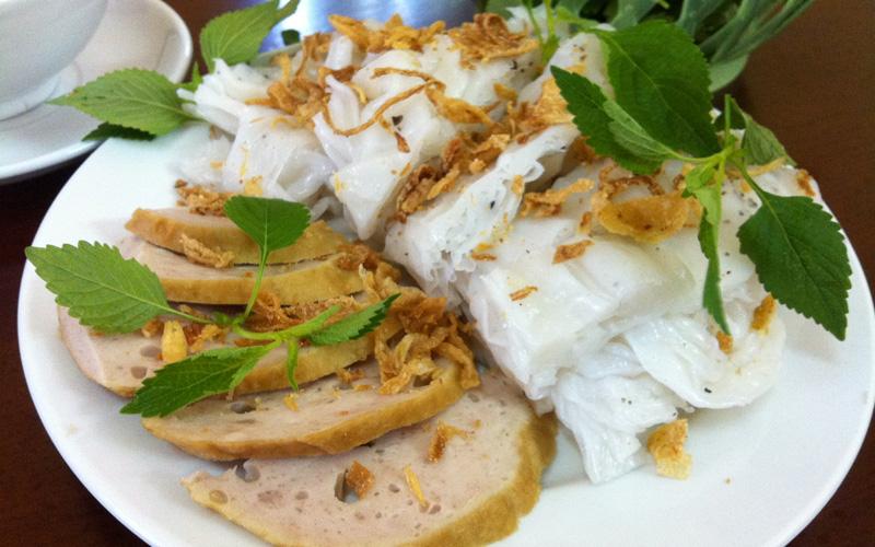 Bánh cuốn chợ Bàn Cờ