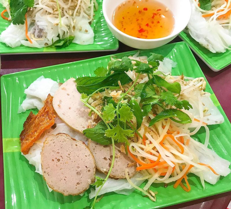 Bánh cuốn Đan Phượng