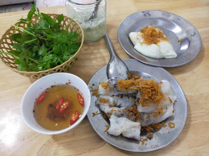 Bánh cuốn gia truyền