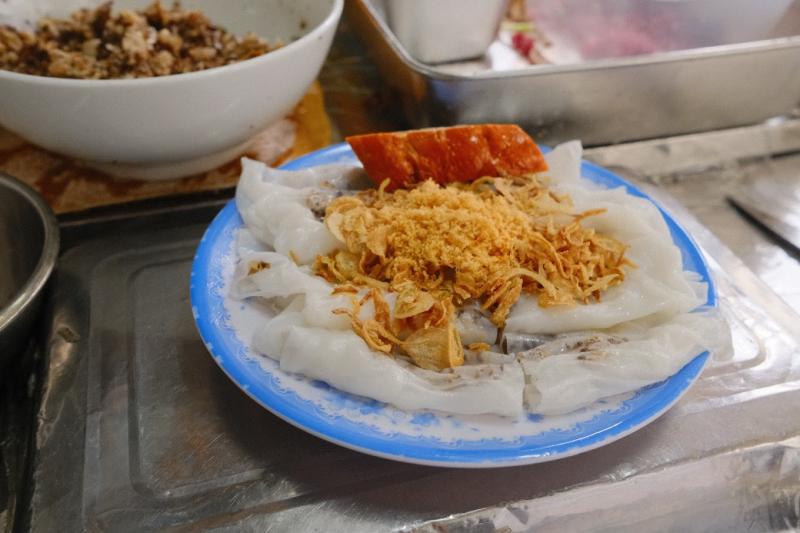 Bánh Cuốn, Phở Bò - Tuệ An