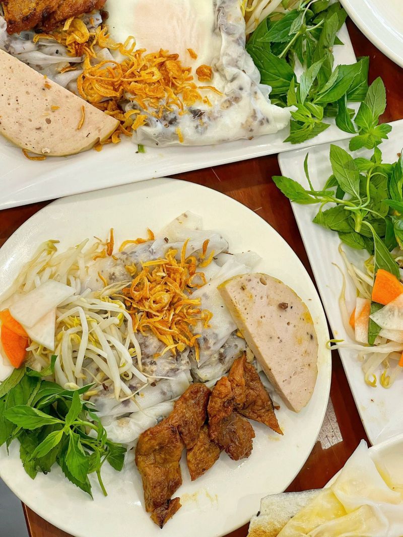 Bánh cuốn Tuý Phong-Nha Trang