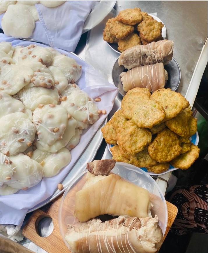 Bánh Đúc Mắm Tôm Cô Thủy