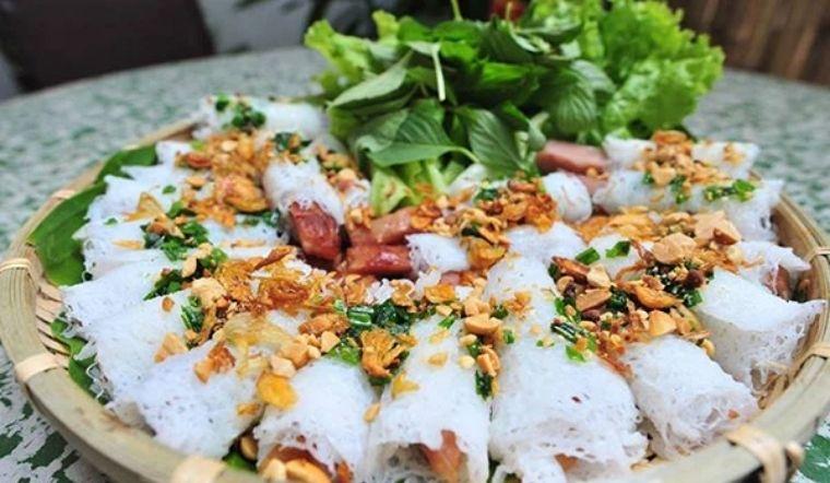 Bánh hỏi và thịt heo nướng