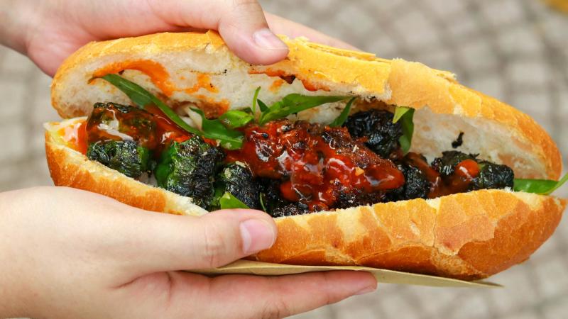 Bánh mì bò lá lốt