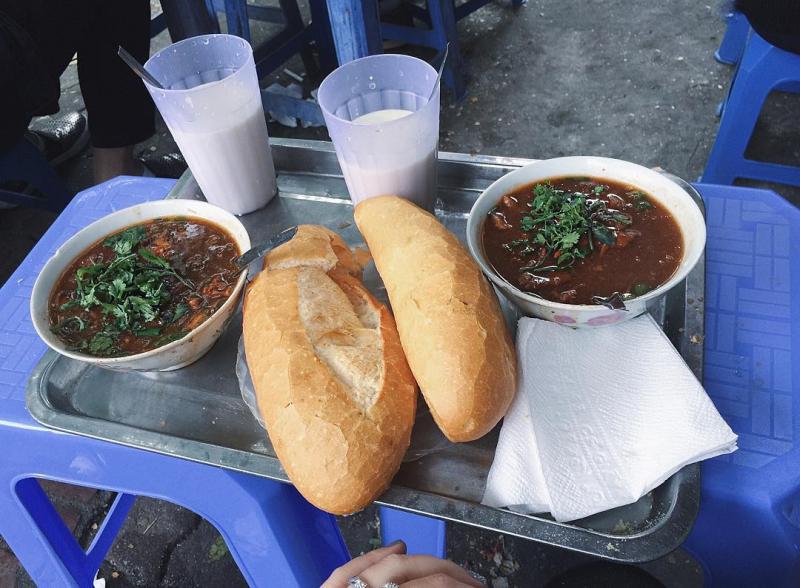 Bánh mì sốt vang Phương Béo