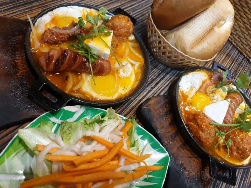 Bánh Mì Chảo Cô 3 Hậu