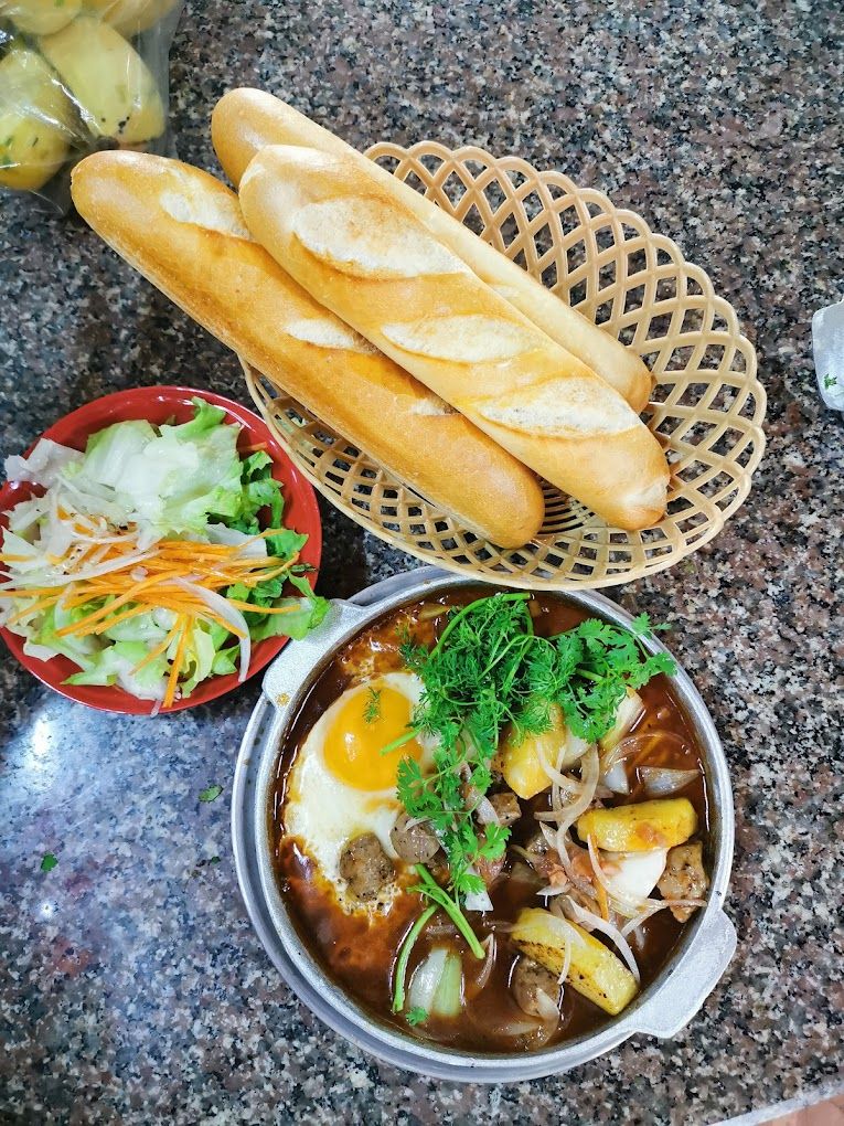 Bánh mì chảo Mie