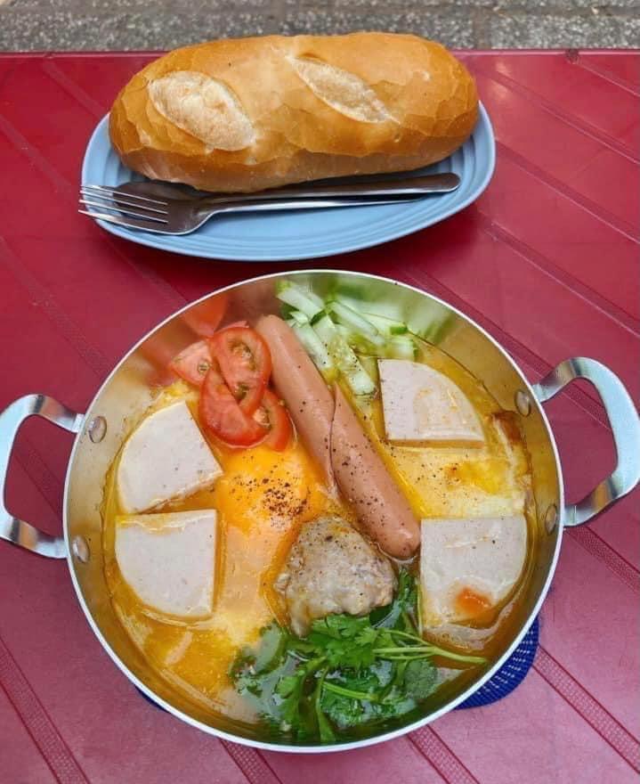 Bánh mì chảo Mie