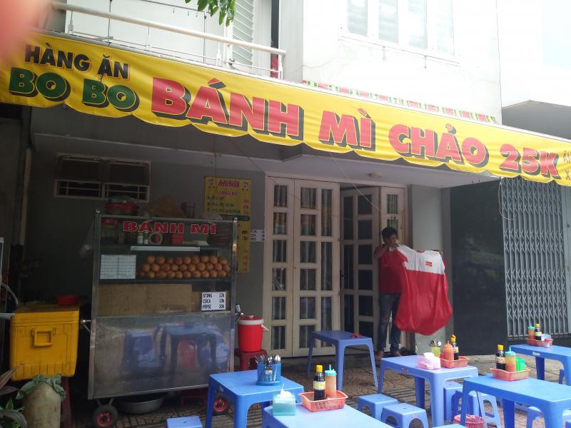 Bánh Mì Chảo Bo Bo