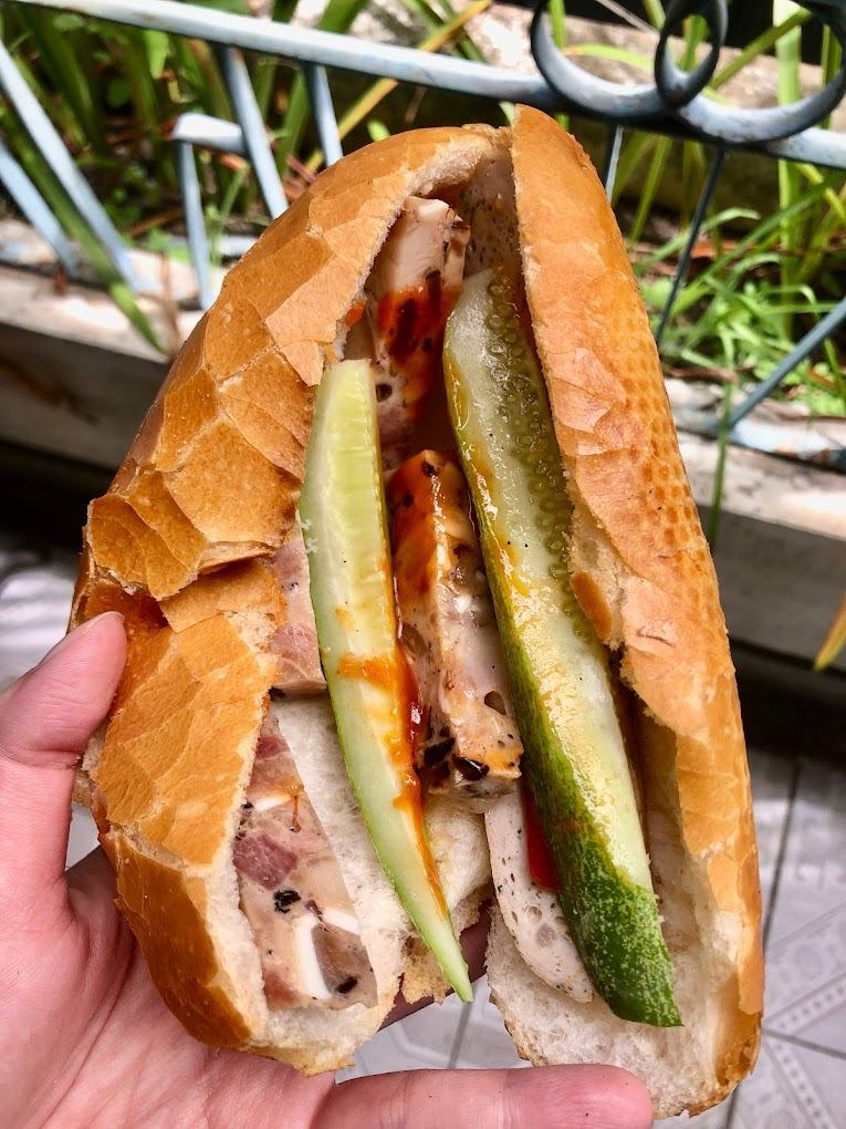 Bánh Mì Cụ Lý