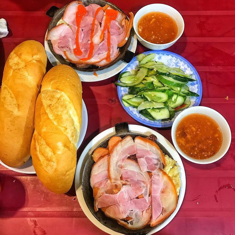 Bánh mì Hiệu Lực - Bà Triệu