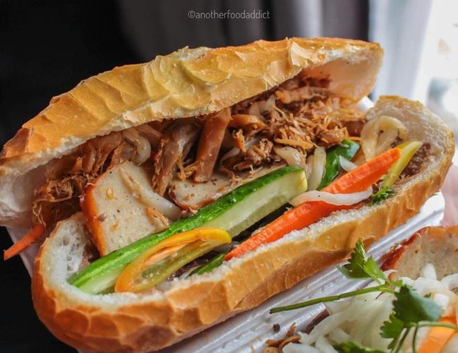 Bánh mì Như Lan