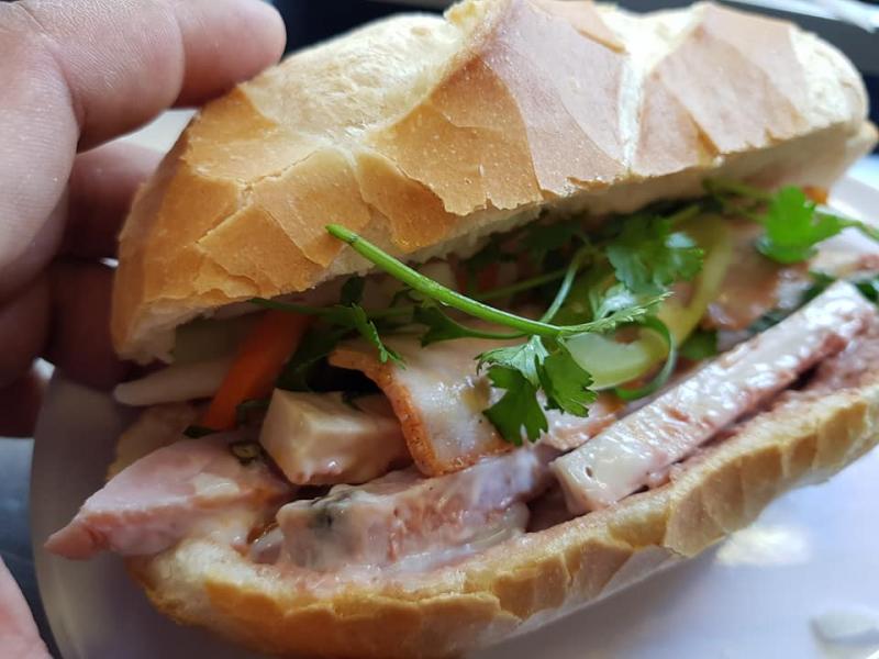 Bánh Mì Lương Phan