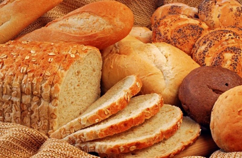 Bánh mì ngũ cốc nguyên hạt