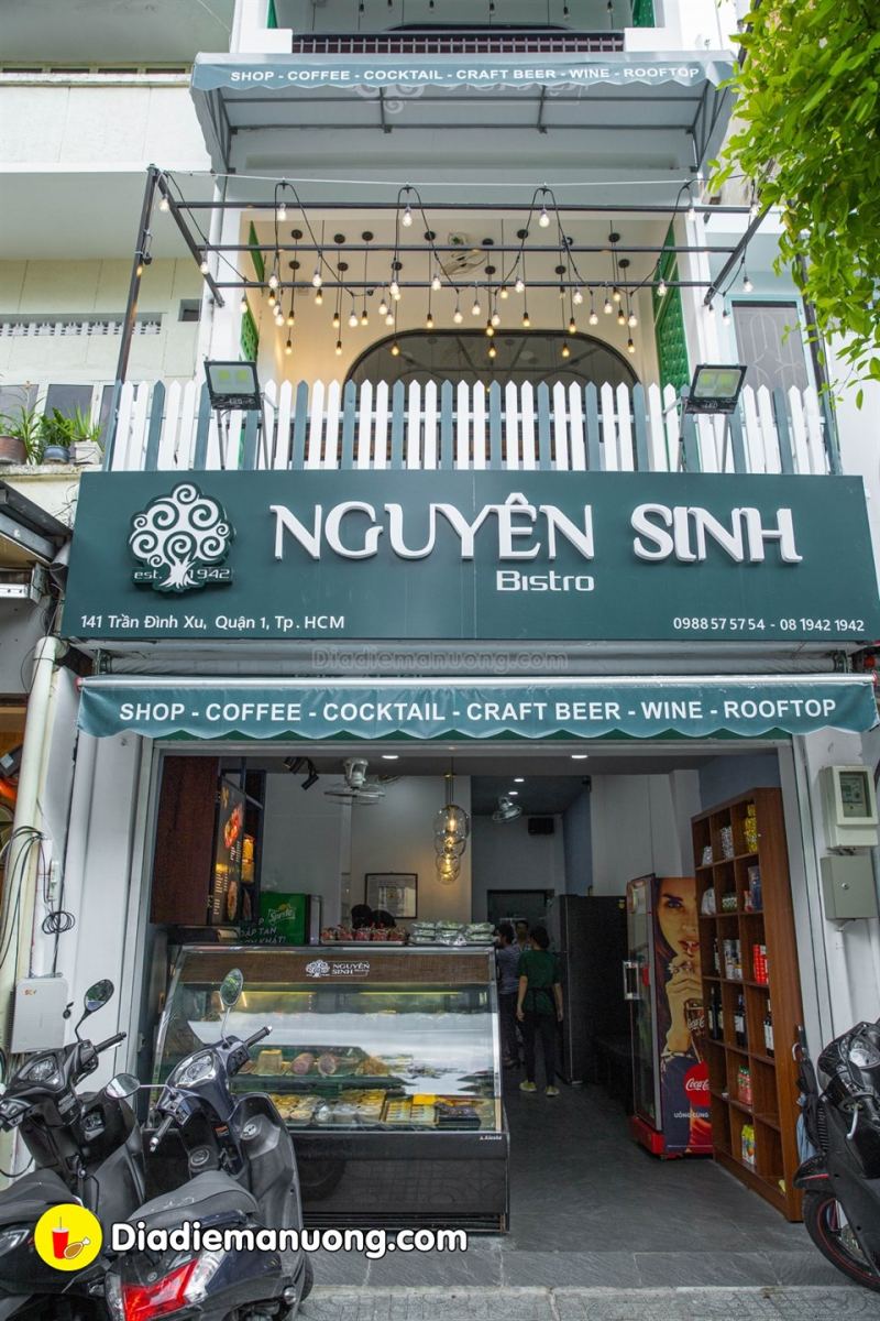 Bánh mì Nguyên Sinh 141 Trần Đình Xu, Quận 1