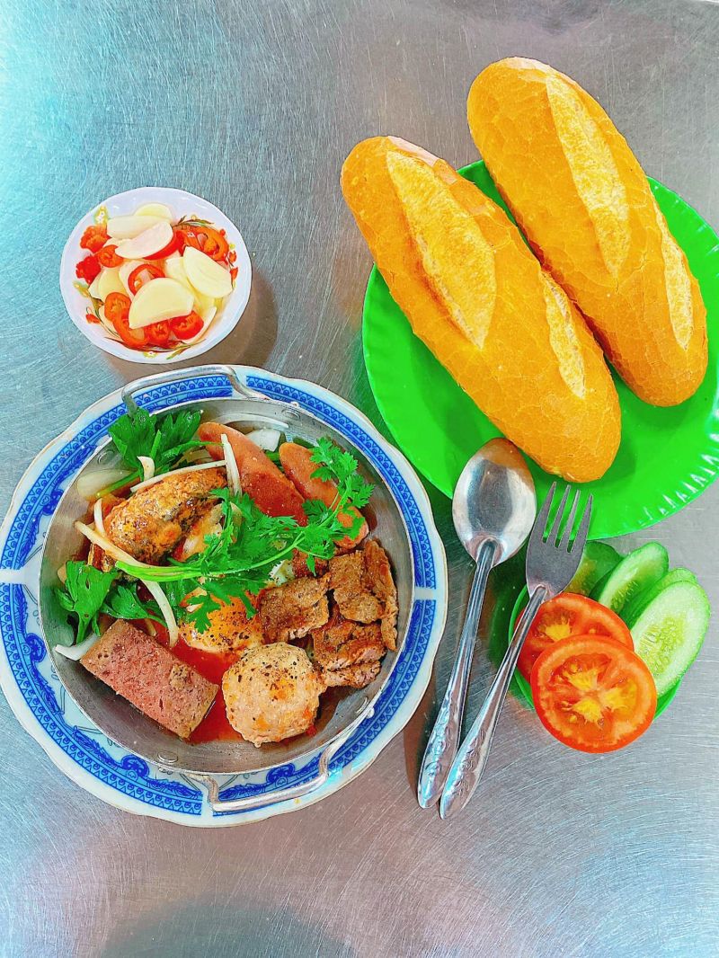 Bánh Mì Chảo