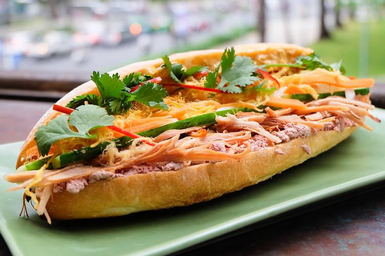 Bánh mì pate