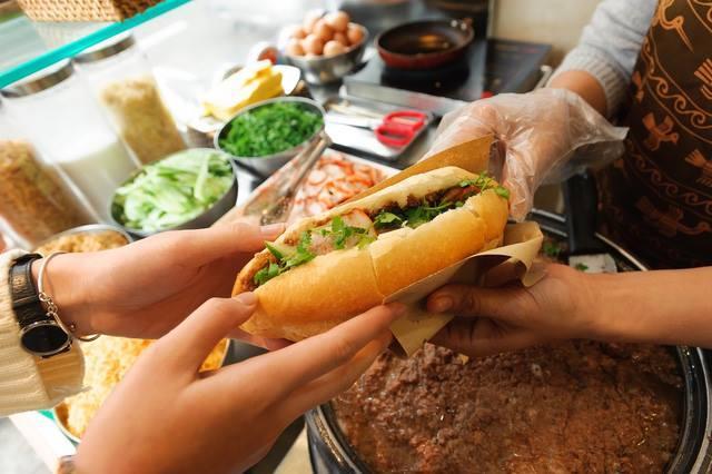 Bánh mì phố cổ