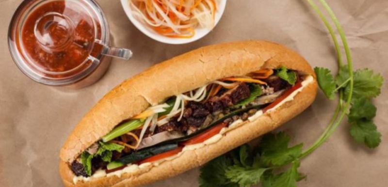 Bánh Mì Phố