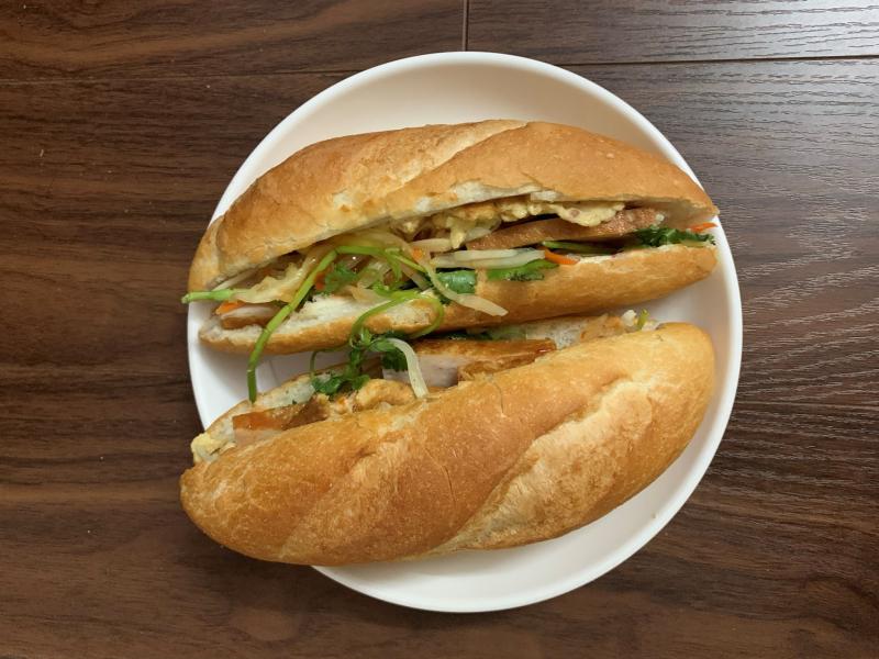 Bánh Mì Que Gia Truyền Hải Phòng