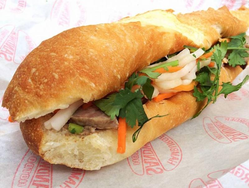 Banh mi Sandwich – Quán bánh mì Việt Nam ngon nổi tiếng nên đến một lần khi du lịch Nhật Bản
