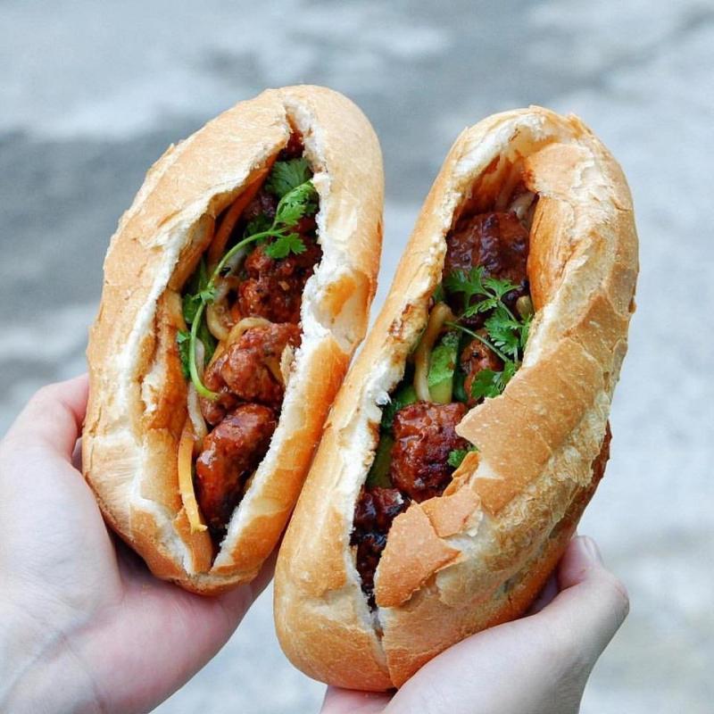 Bánh mì thịt nướng Sài Gòn