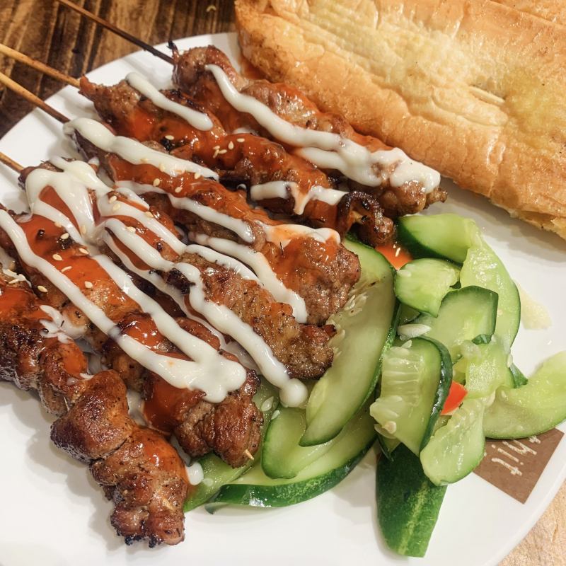 Bánh mì thịt xiên Hoàng Đức