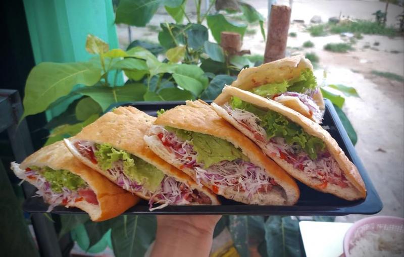 Bánh Mì Thổ Nhĩ Kỳ Hoàng Sài Gòn